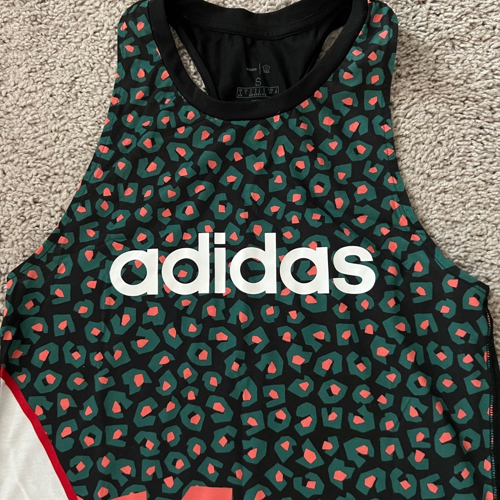 EUC Adidas Women's Graphic Tank Top - Small - Picture 4 of 8